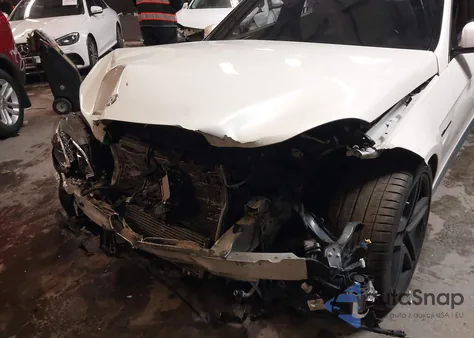 2014 Mercedes-Benz E 63 Amg S 4Matic z USA, uszkodzony, nr VIN WDDHF7GBXEA953372